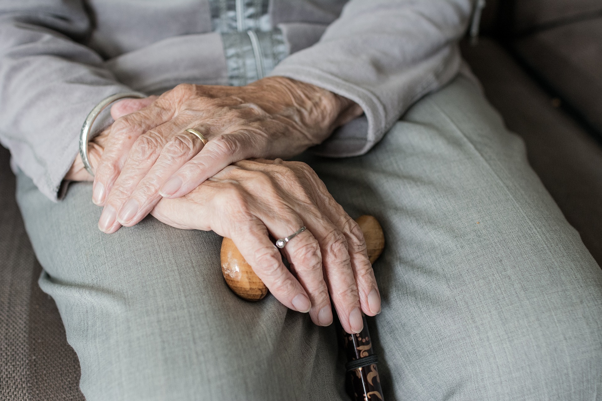 Bando per l’erogazione di buoni sociali in attuazione della Legge Regionale 23/2022 “Caregiver Familiare” – Annualità 2022 esercizio 2023